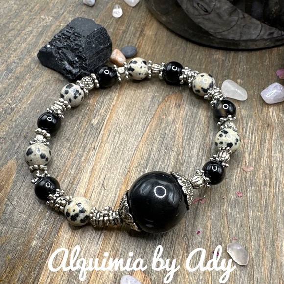 Onyx Dalmatian jasper beaded bracelet - Picture 1 of 6